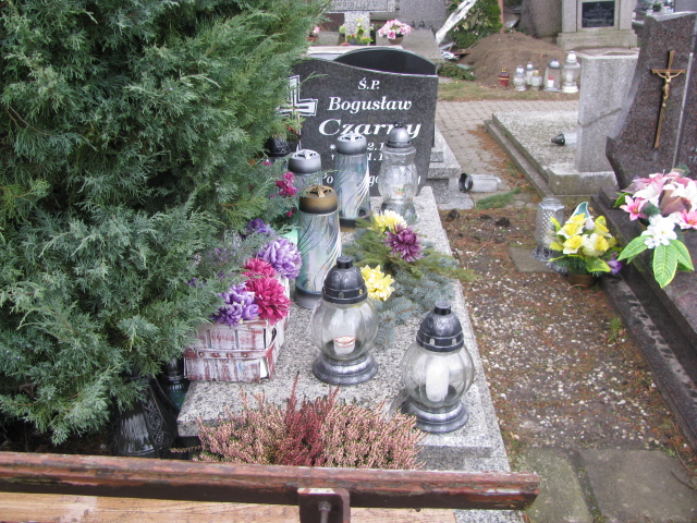 Grób Bogusław Czarny
