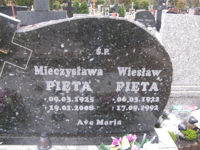 Wiesław Pięta 1922 Żary CK 4986 - Grobonet - Wyszukiwarka osób pochowanych