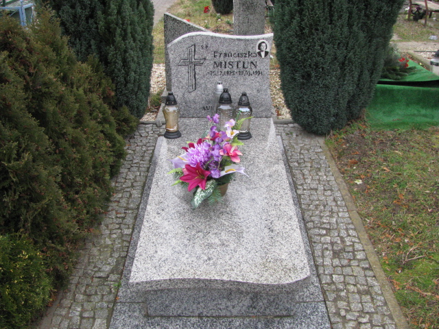 Grób Franciszka Mistuń