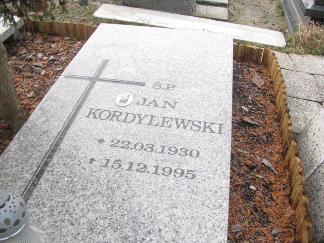 Jan Kordylewski 1930 Żary CK 4986 - Grobonet - Wyszukiwarka osób pochowanych