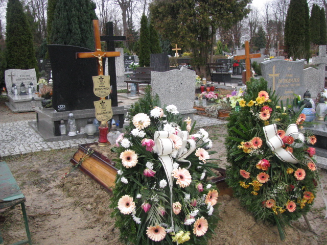 Grób Józef Brzozowski