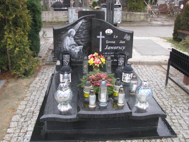 Grób Jan Jaworski