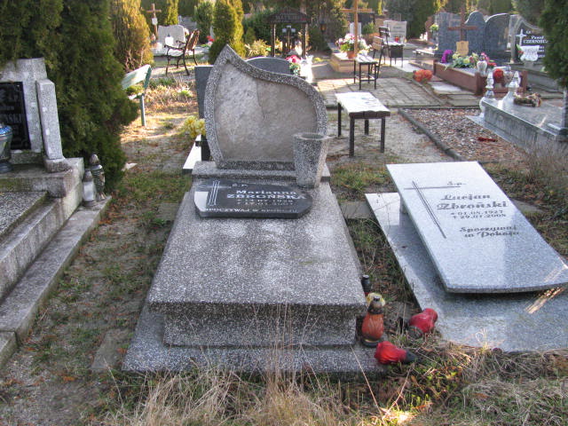 Grób Marianna Zbrońska