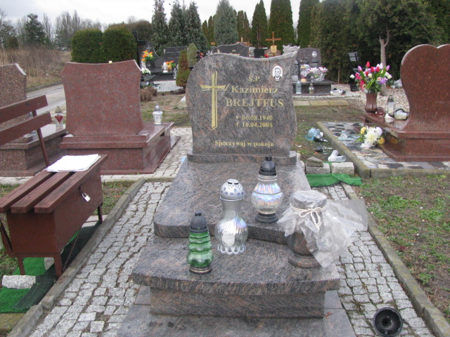 Grób Kazimierz Brejtfus