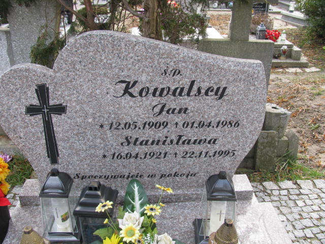 Jan Kowalski 1909 Żary CK 4986 - Grobonet - Wyszukiwarka osób pochowanych