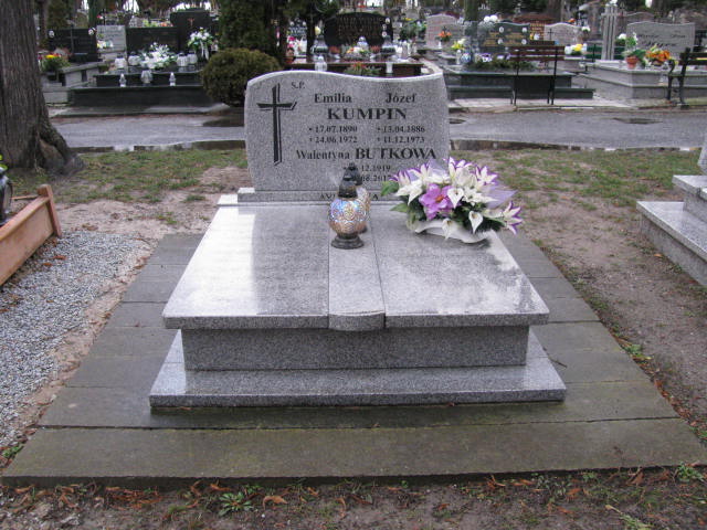 Grób Walentyna Butkowa