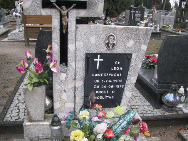 Leon Kaweczyński 1905 Żary CK 4986 - Grobonet - Wyszukiwarka osób pochowanych