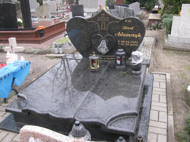 Grób Józef Adamczyk