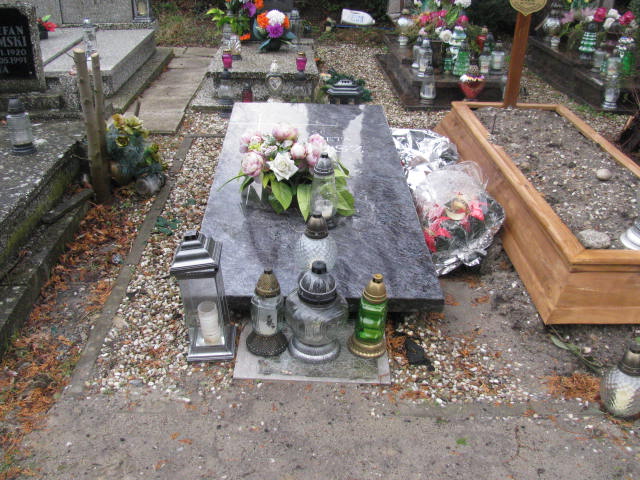 Grób Elżbieta Eliasz